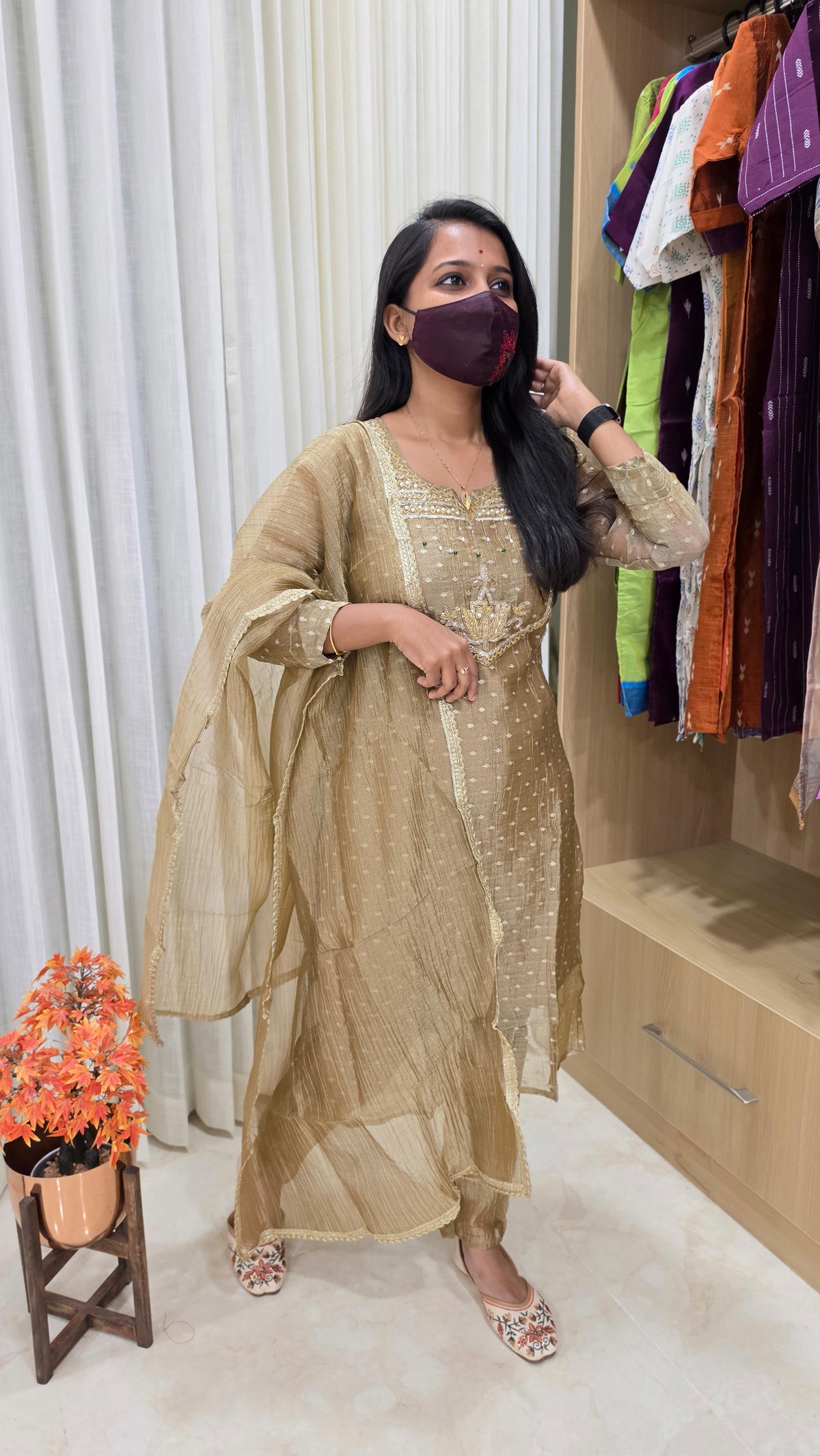 Varnika Festive Set (13328)
