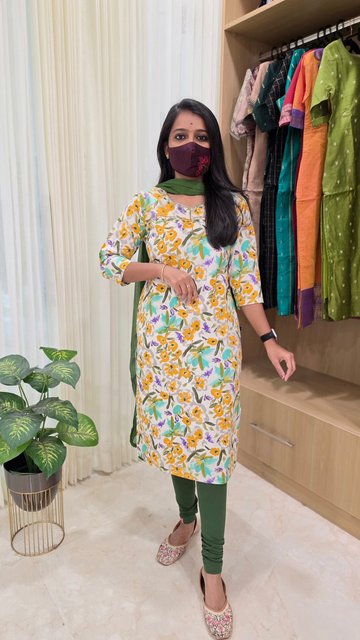 Office Wear - Embroidery (12109)