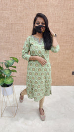 Office Wear - Embroidery (9696)