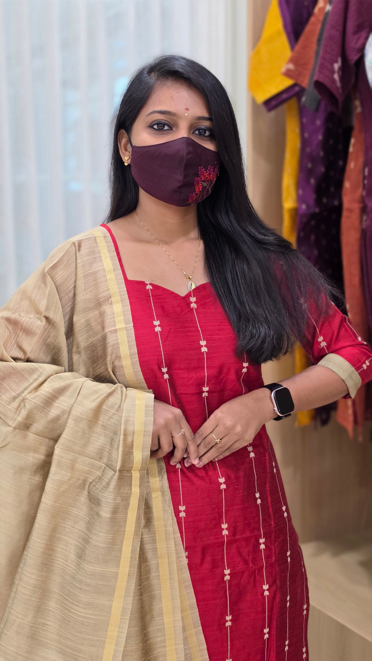Kayal Ethnic Salwar set (12917)