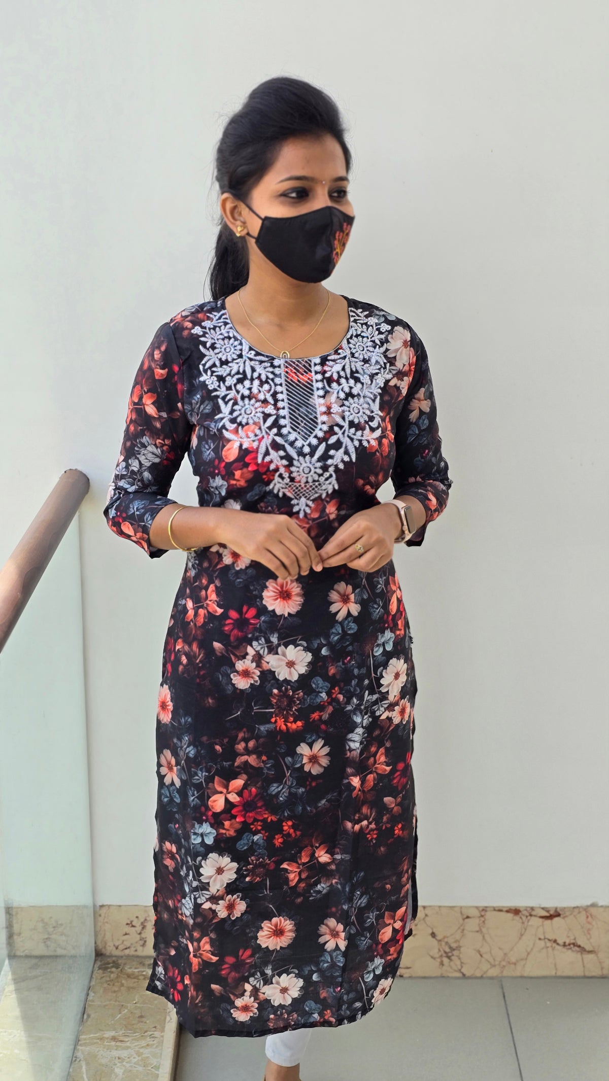 Chikankari Kurti (2267)