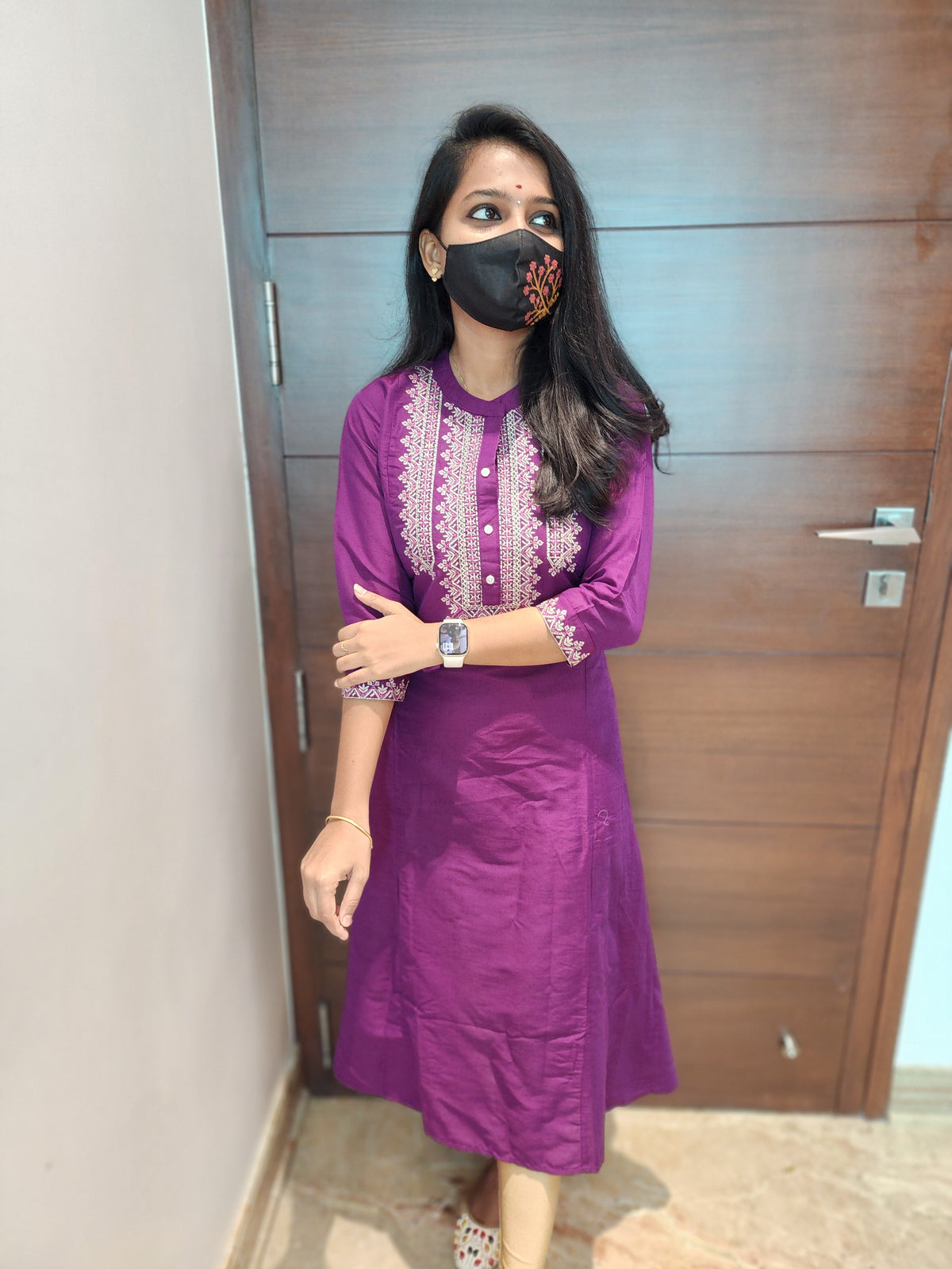 Office wear (4317)(c)
