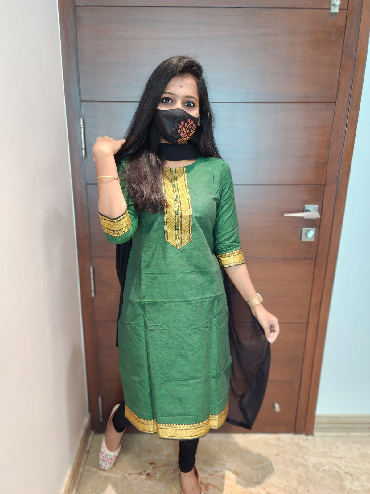Office Wear (5018)(c)