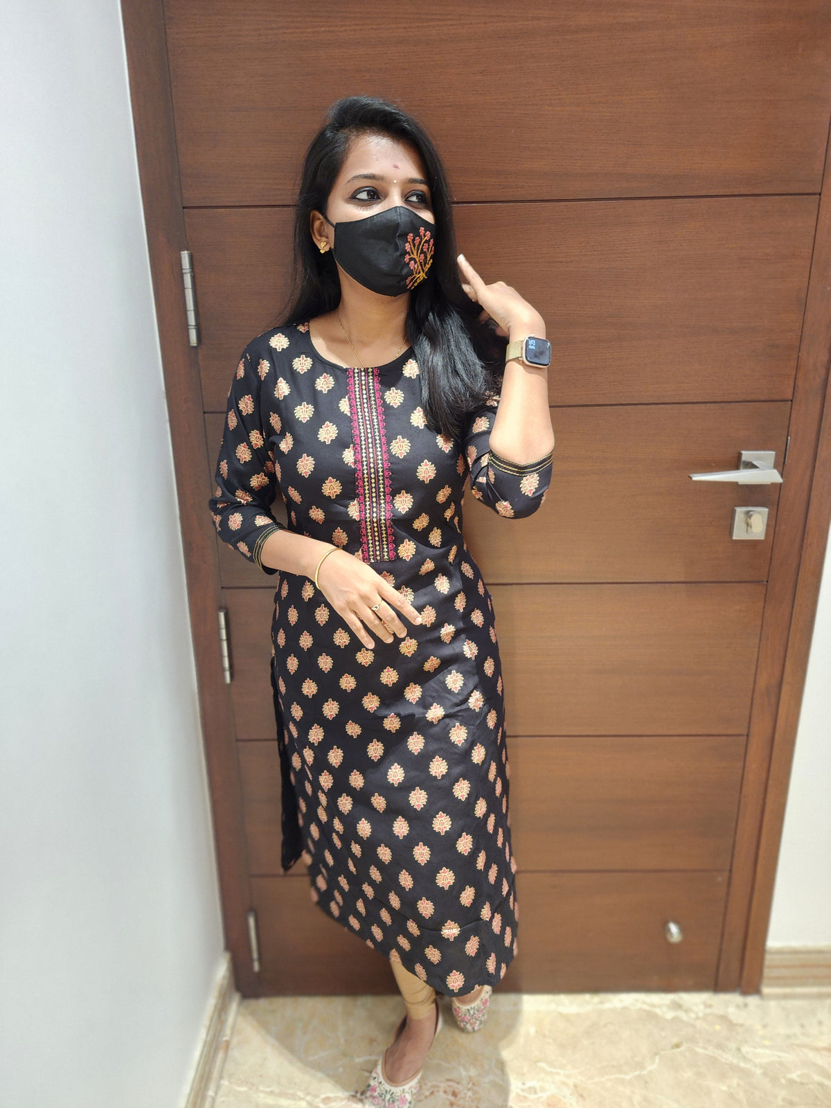 Office Wear (5587)