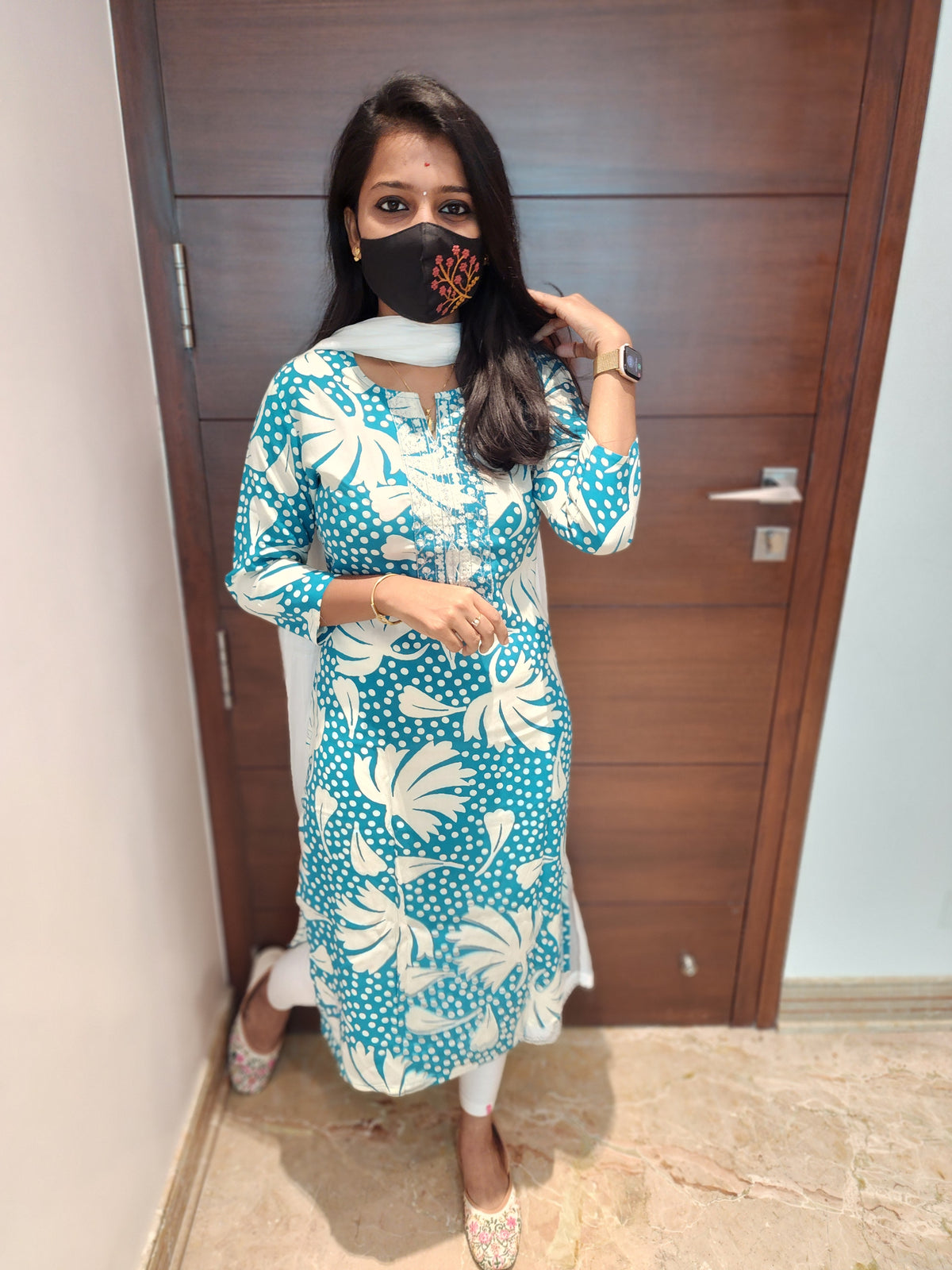 Office Wear (5646)(c2)