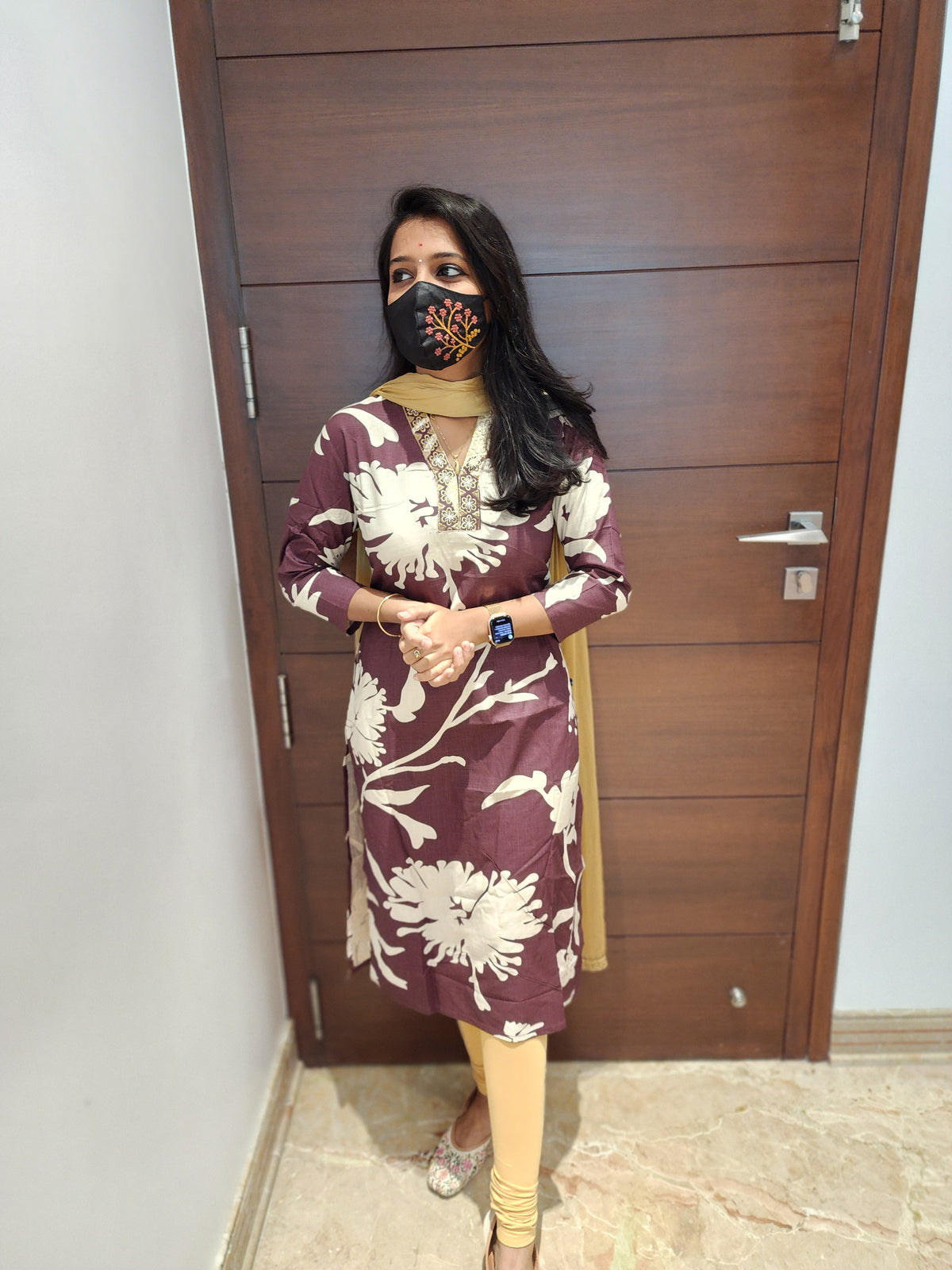 Office Wear (5872)(c)