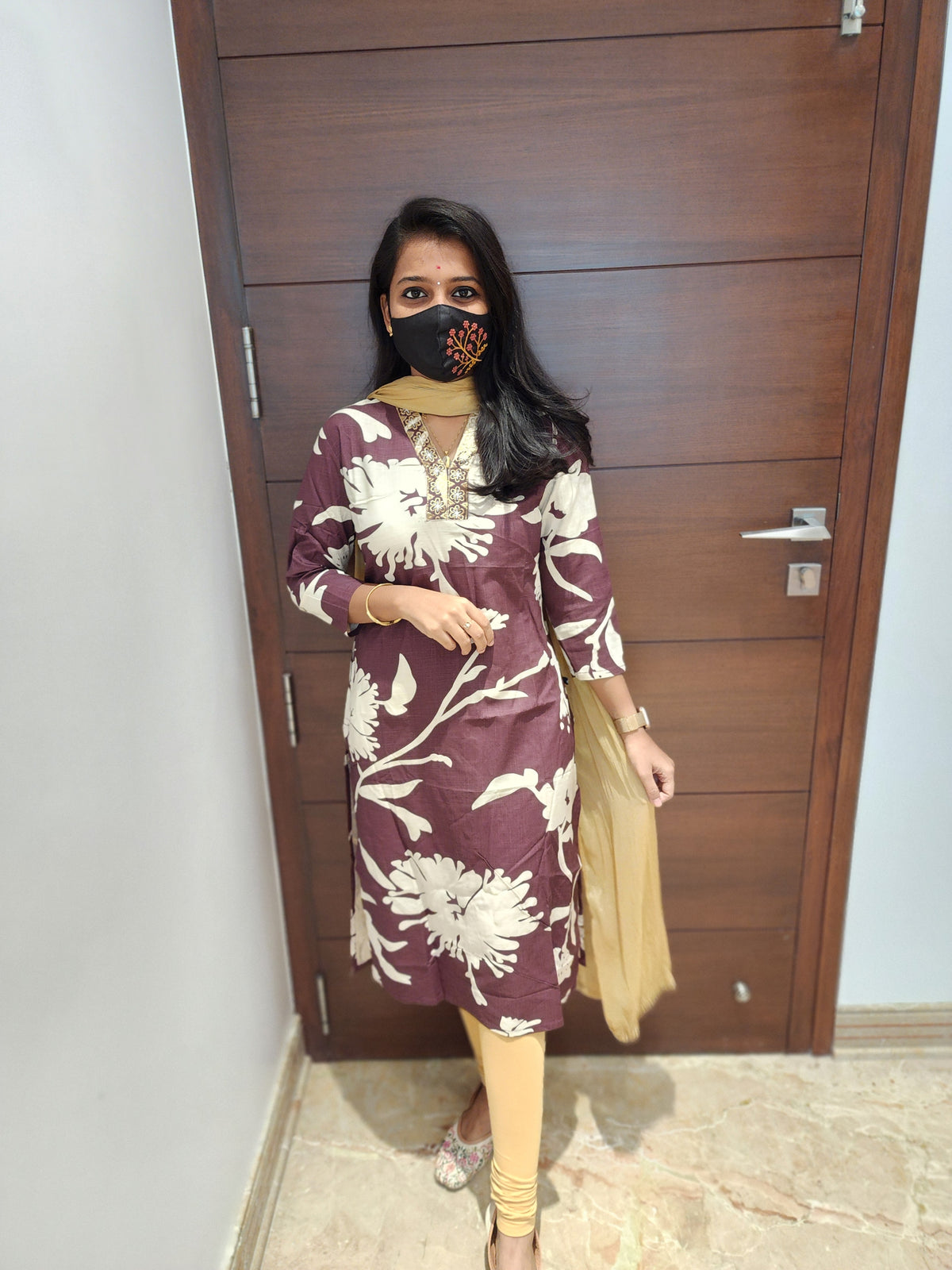 Office Wear (5872)(c)