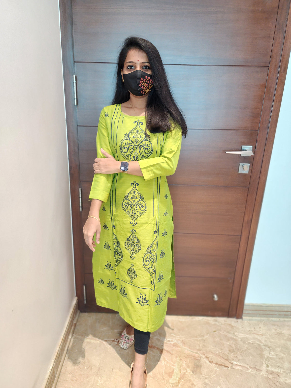 Office Wear (6043)