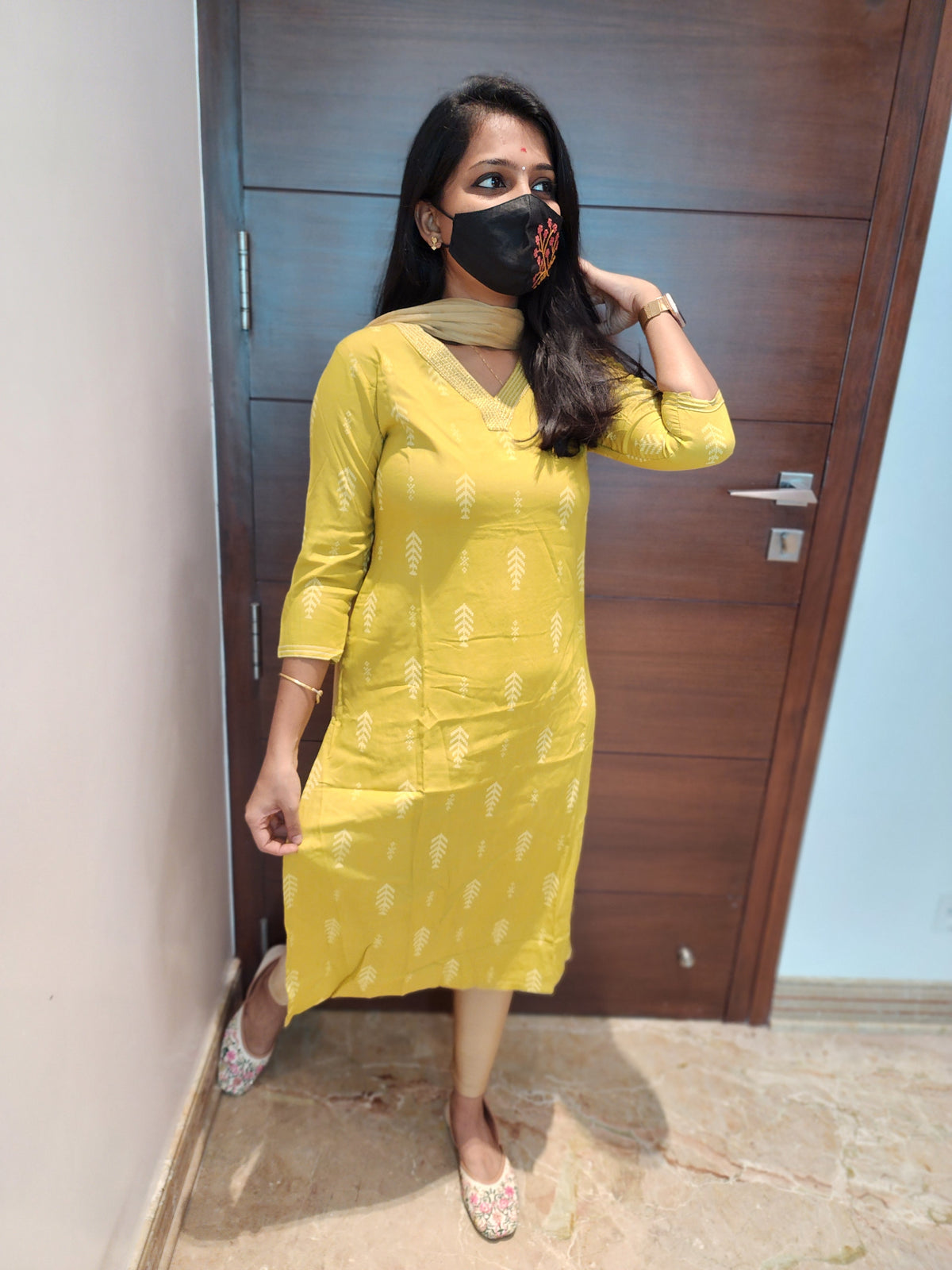 Office Wear (6099)(c)