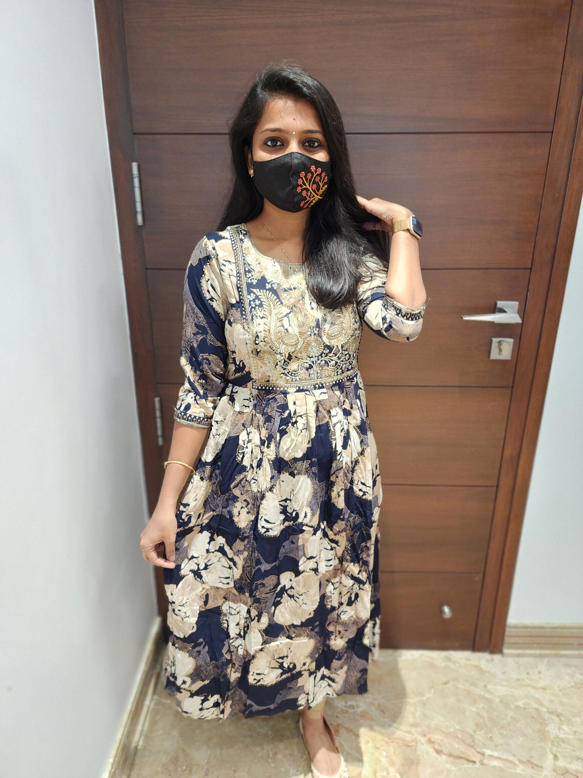 Nyra cut Kurti (6137)