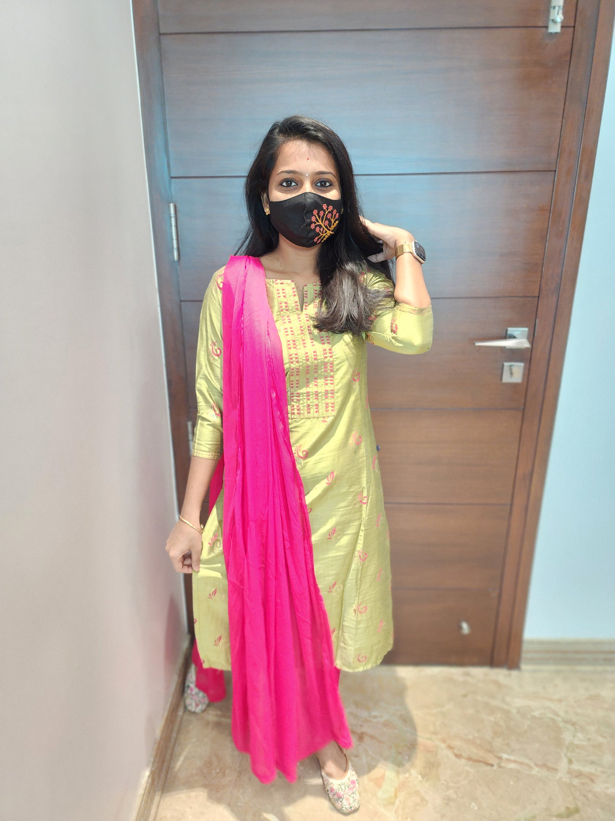 Office Wear (6123)