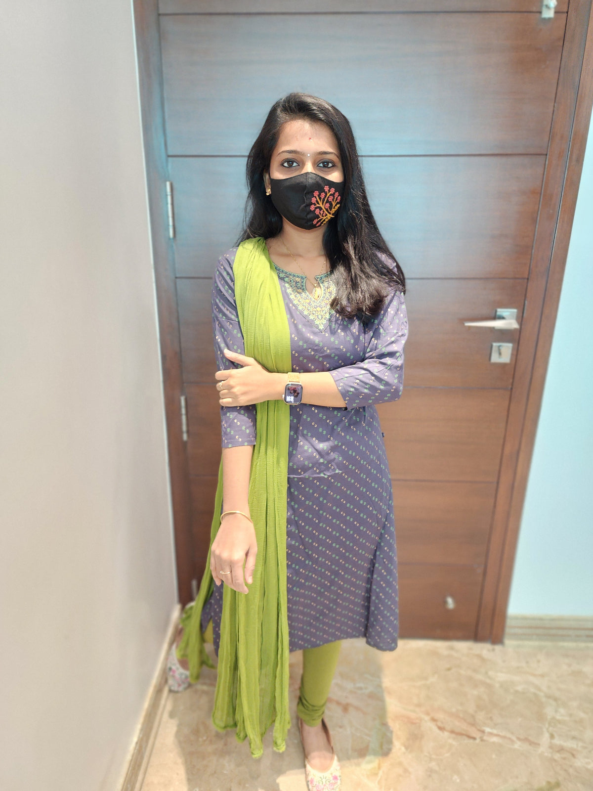 Office Wear (6127)