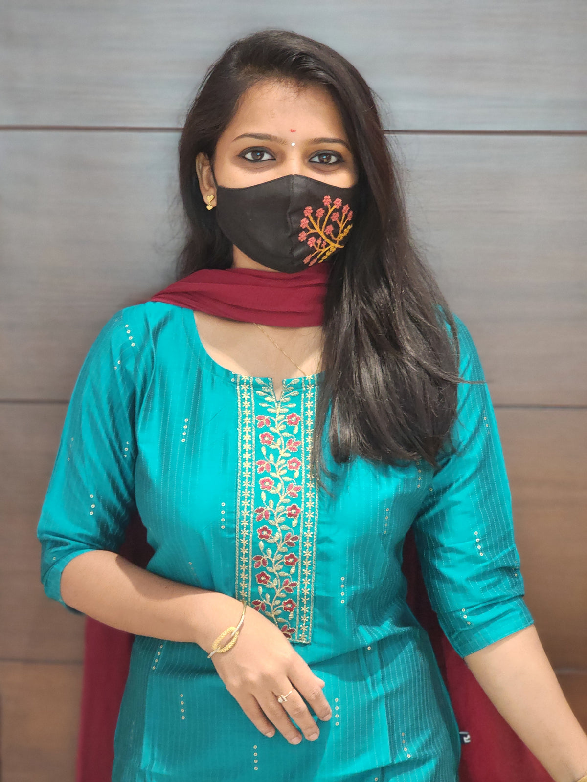 Office Wear (6230)(c35)