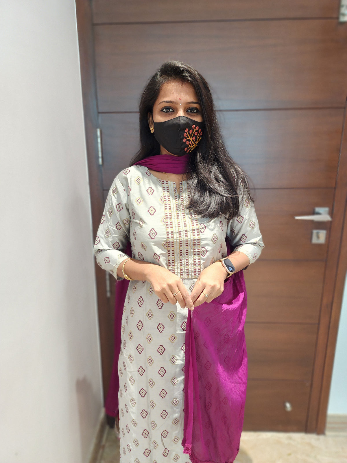 Office Wear (6232)(c20)