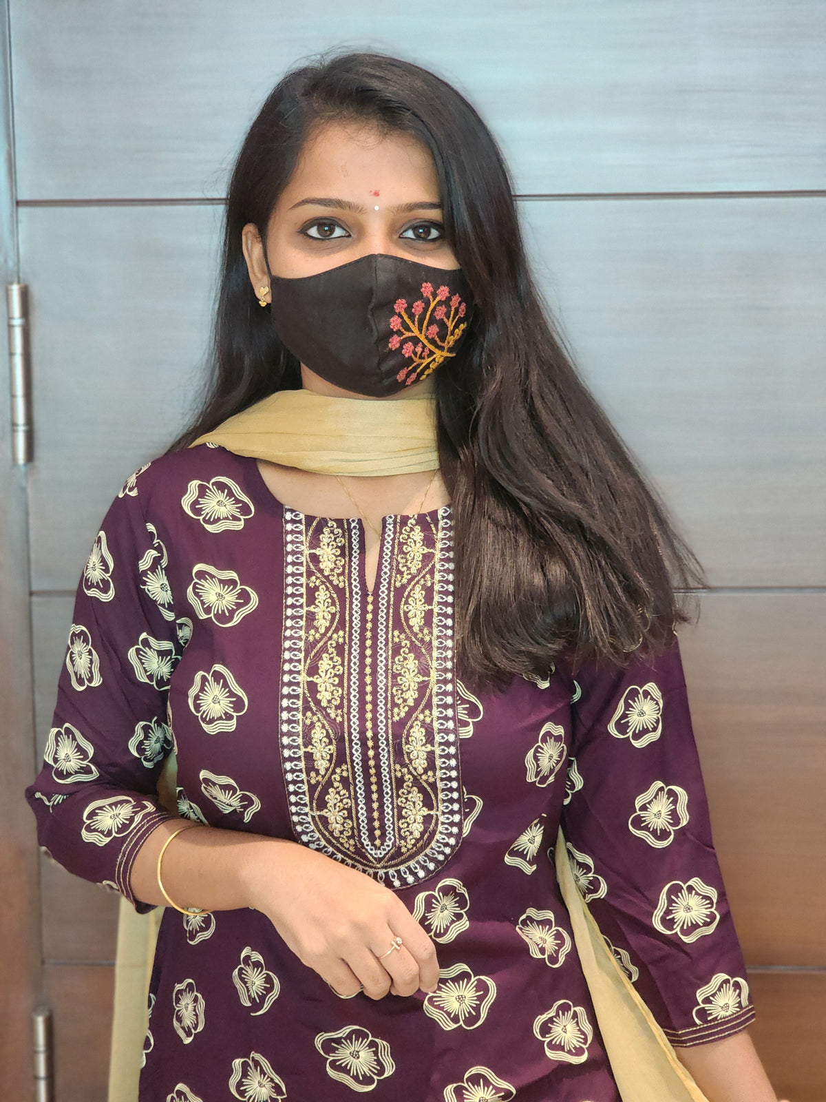 Office Wear (6275)