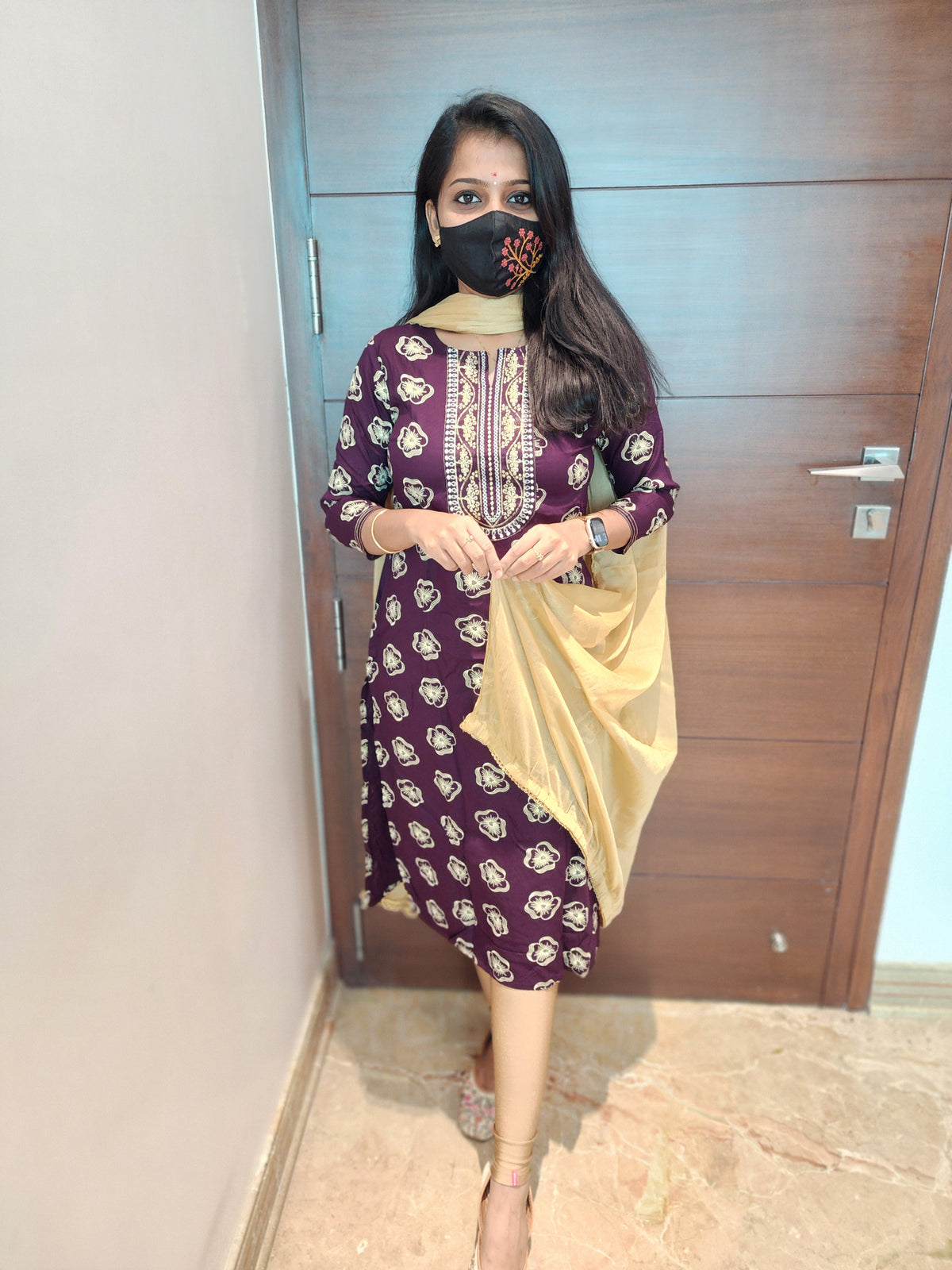 Office Wear (6275)