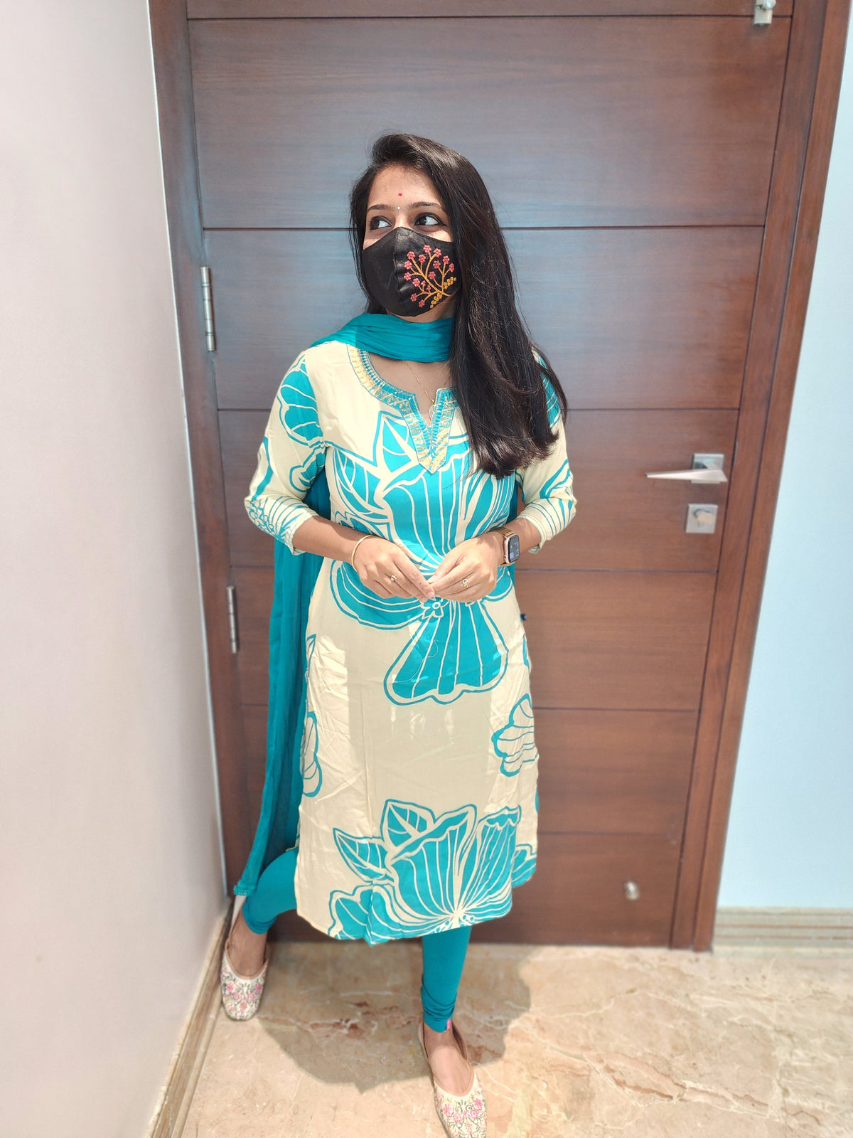 Office Wear (6364)