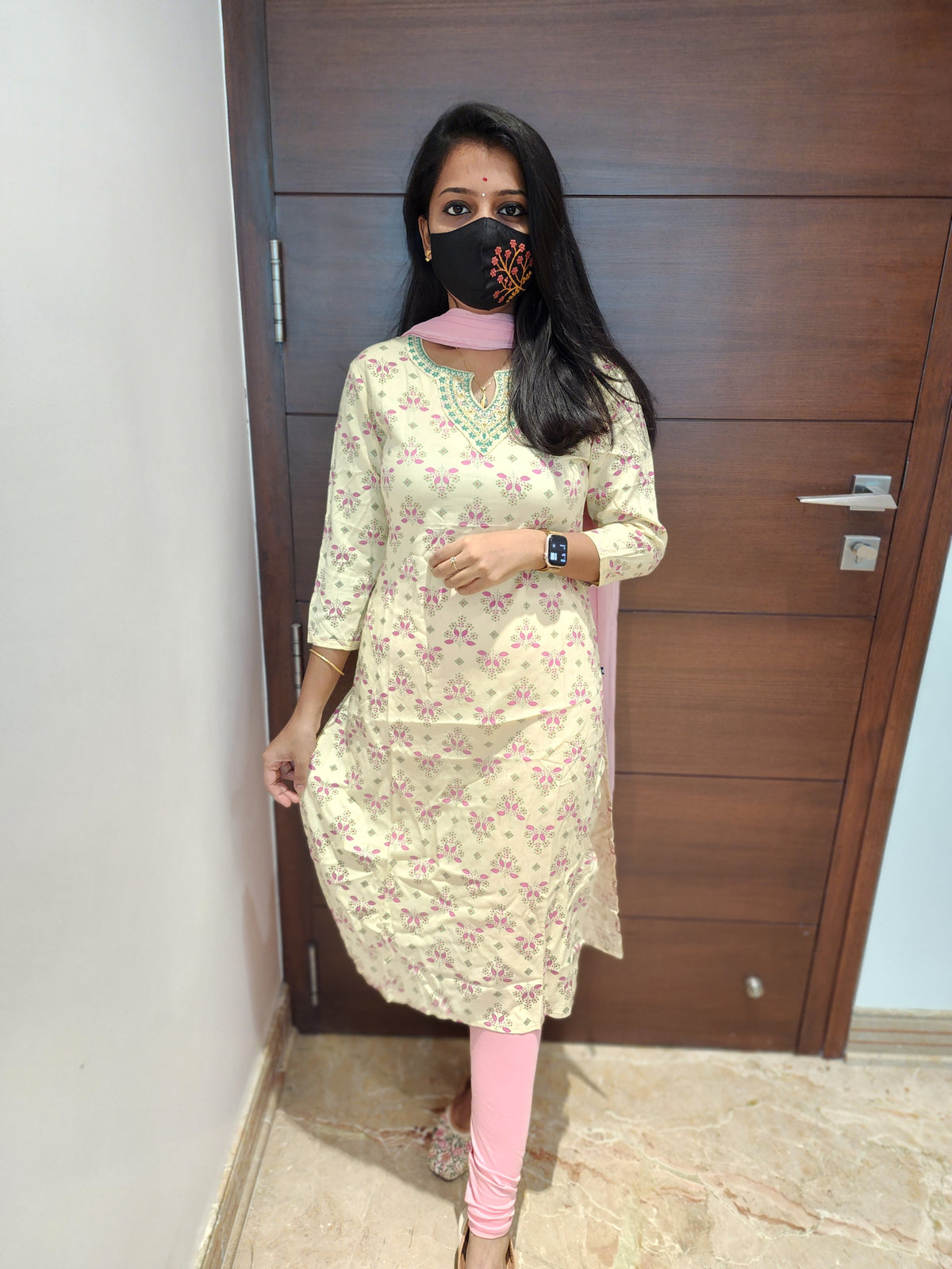 Office Wear (6362)