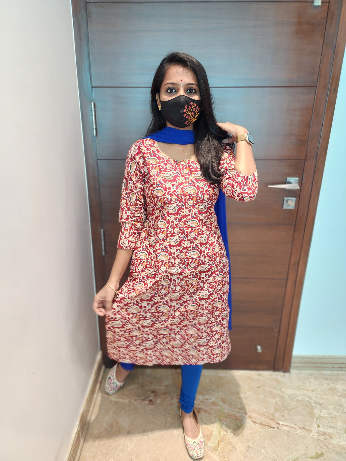 Office Wear (6411)(C4)
