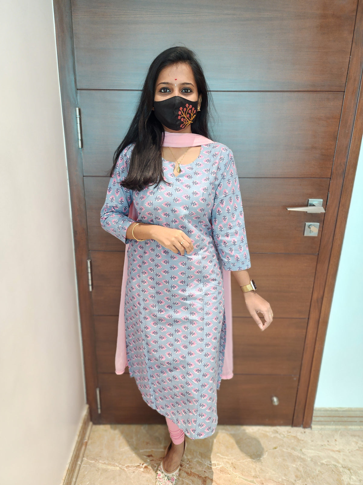 Office Wear (6414)(C12)