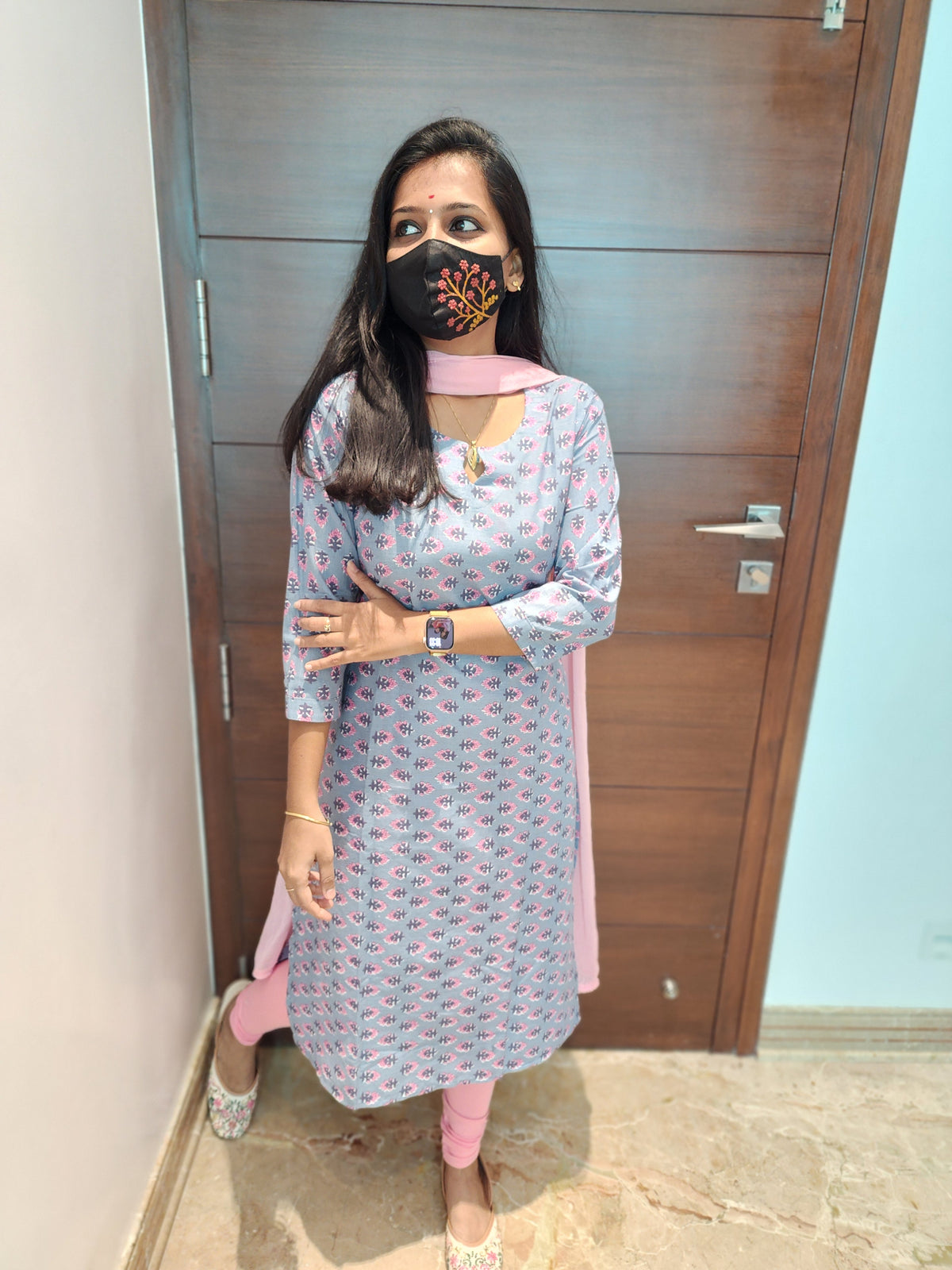 Office Wear (6414)(C12)