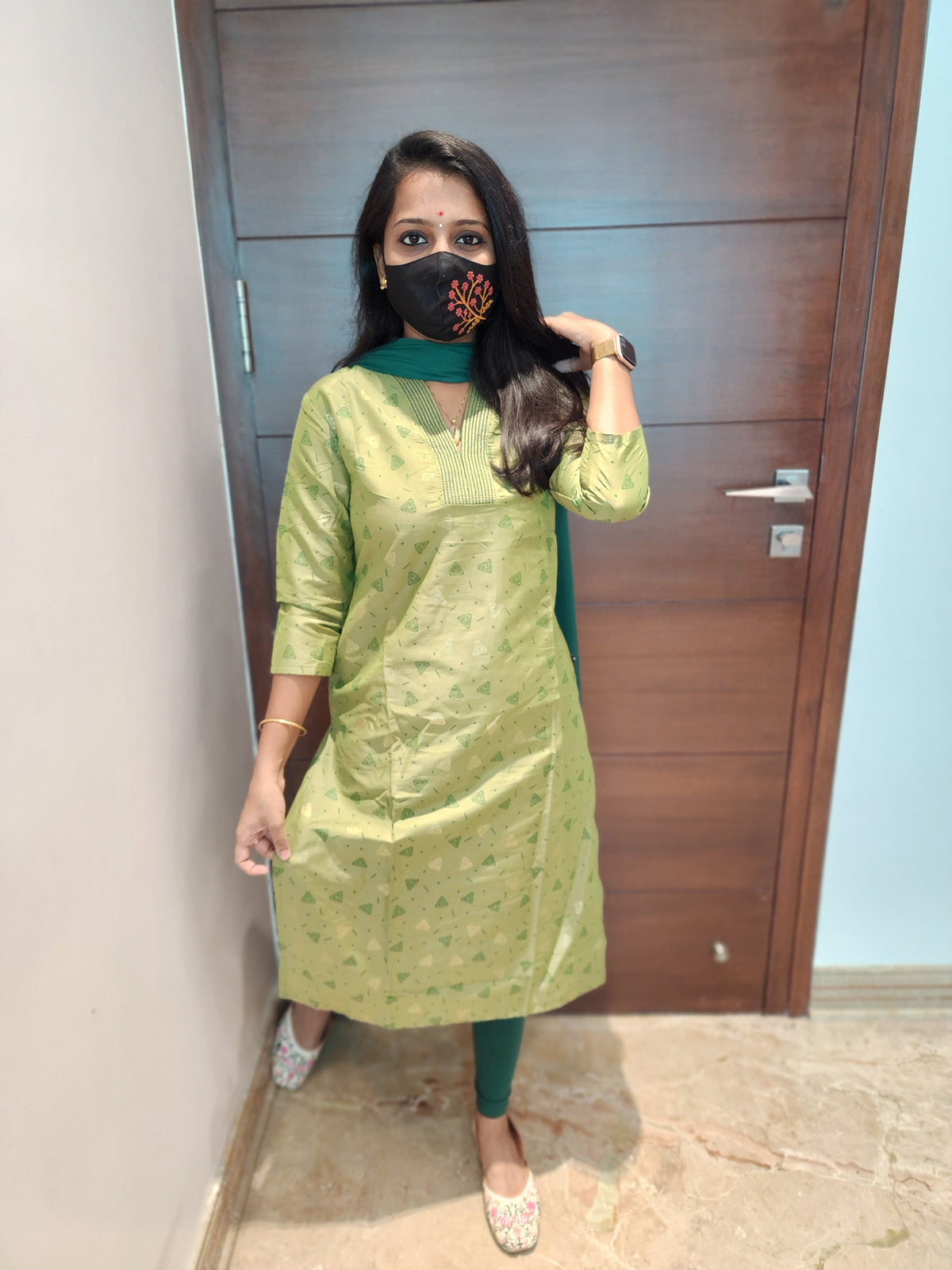 Office Wear (6474)