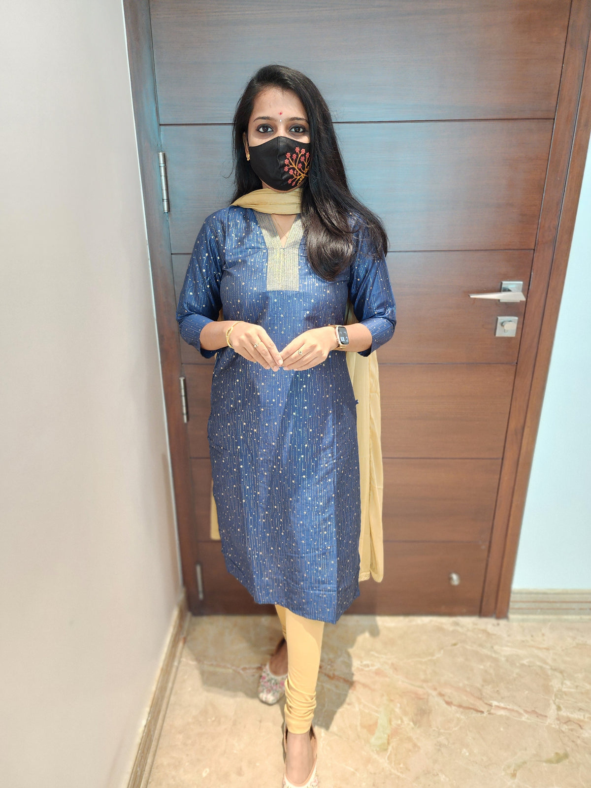 Office Wear (6472)