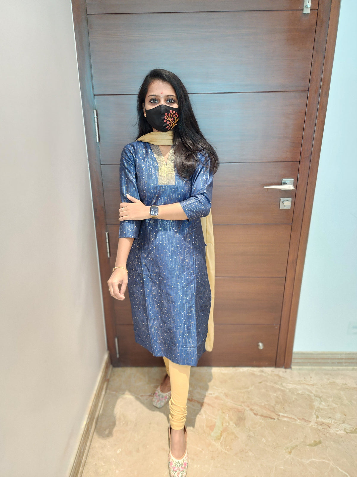 Office Wear (6472)