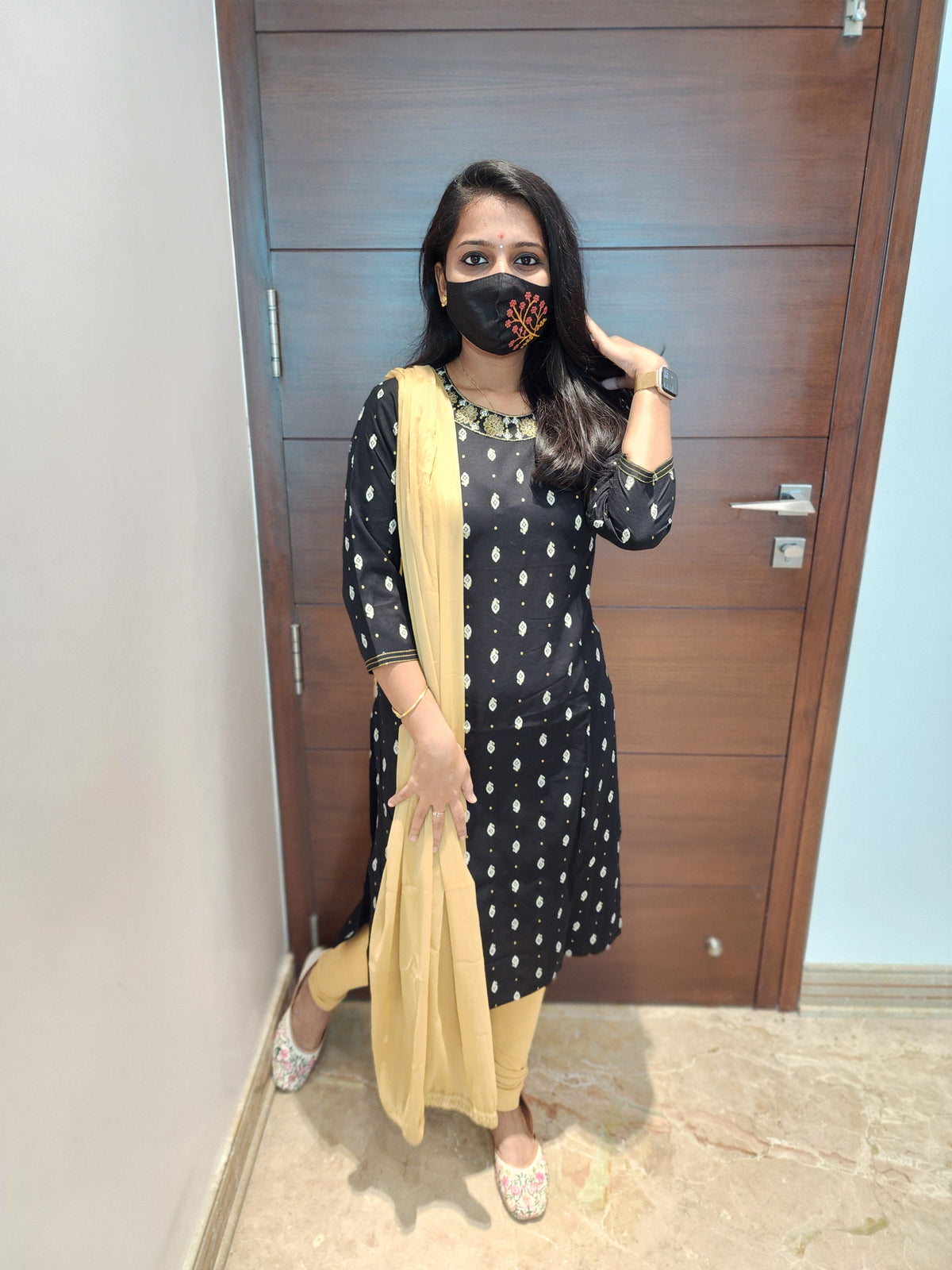 Office Wear (6469)