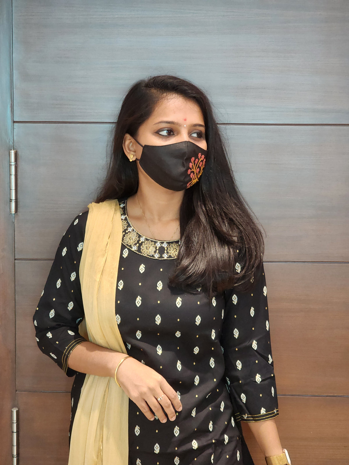 Office Wear (6469)