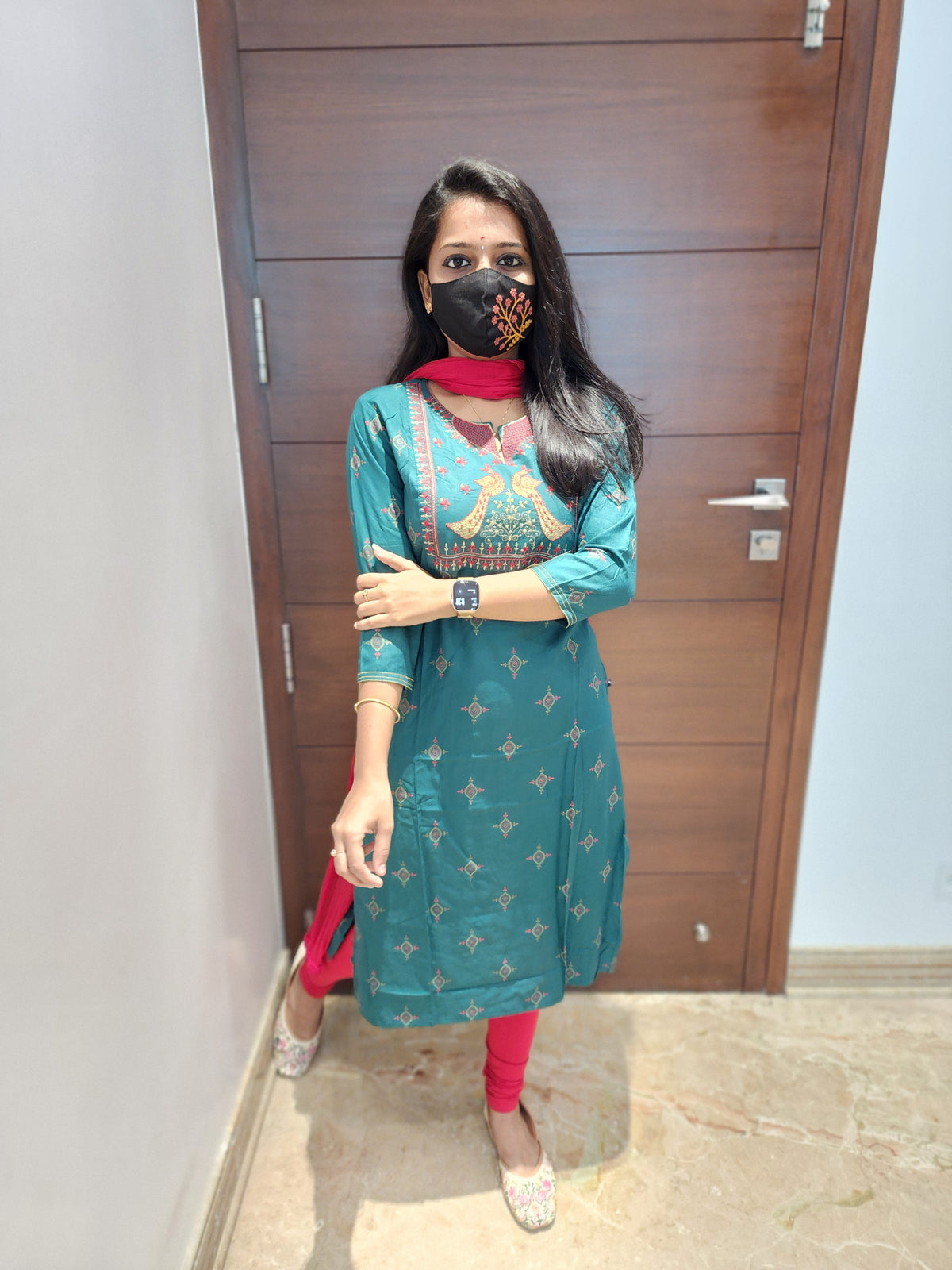 Office Wear (6528)