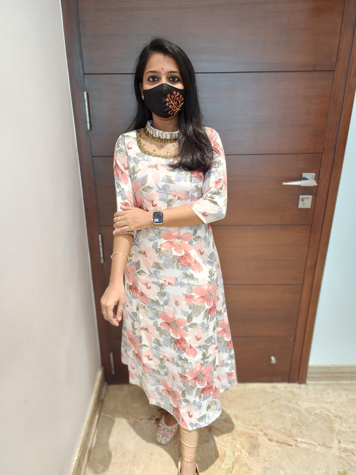 Ethnic Wear -Jewel Neck Kurti (6571)