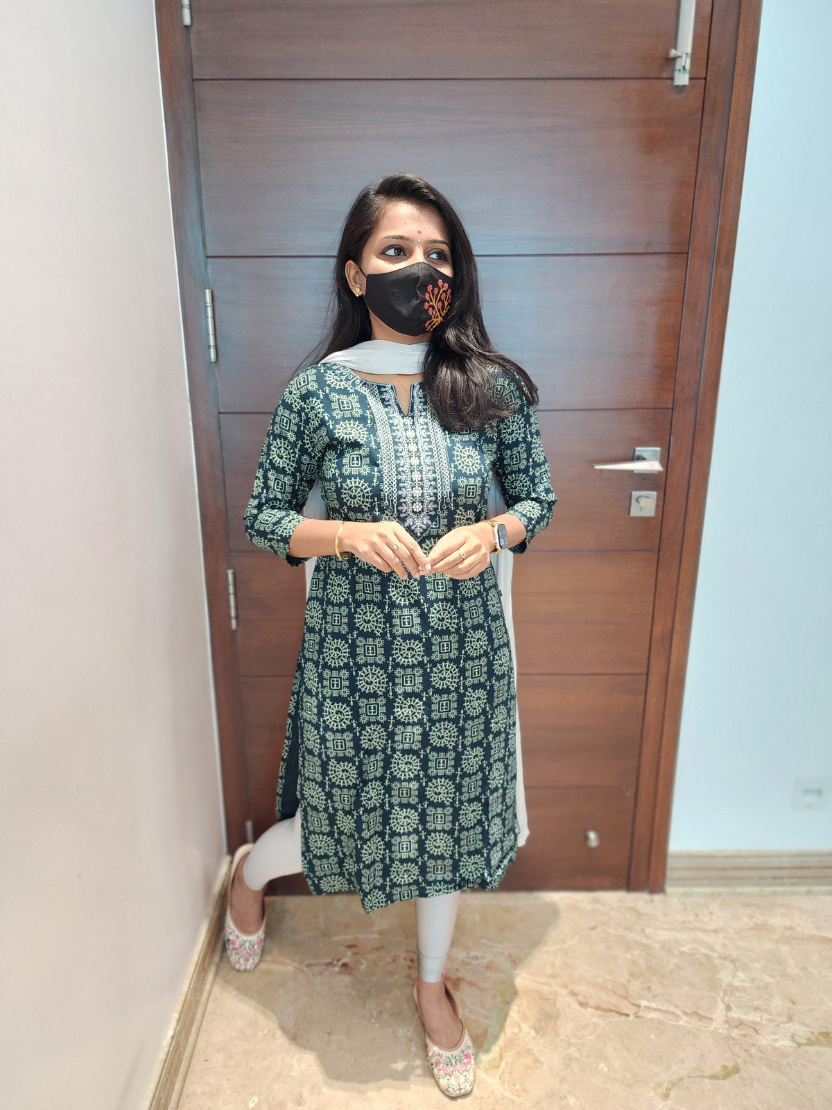 Office Wear (6337)