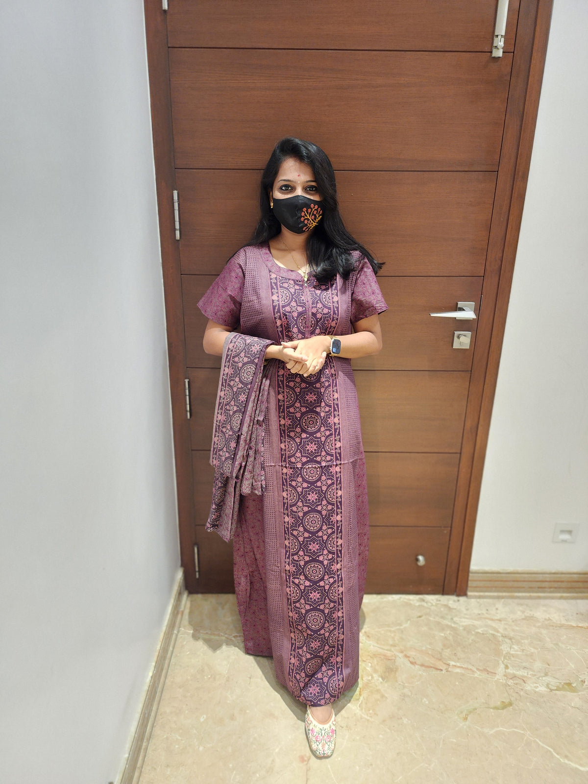 Chudi fit night +dupatta(free) (446)