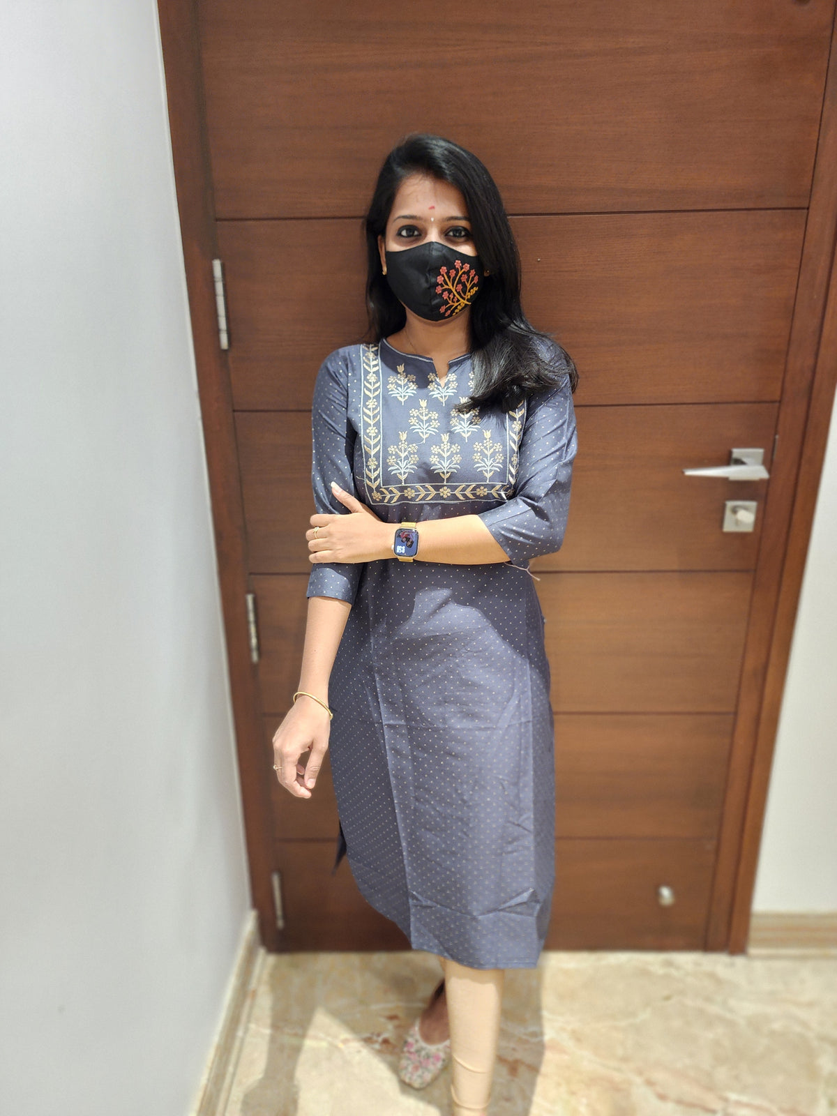 Office Wear (6749)