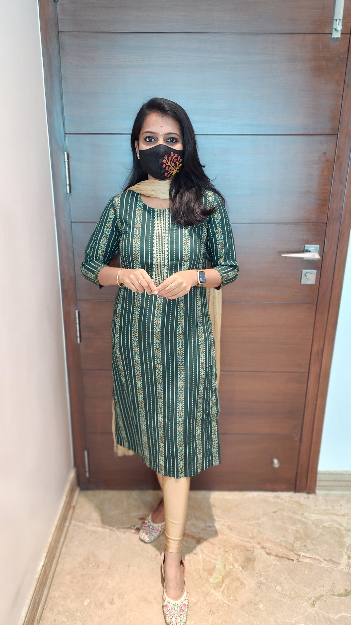 Office Wear (6839)