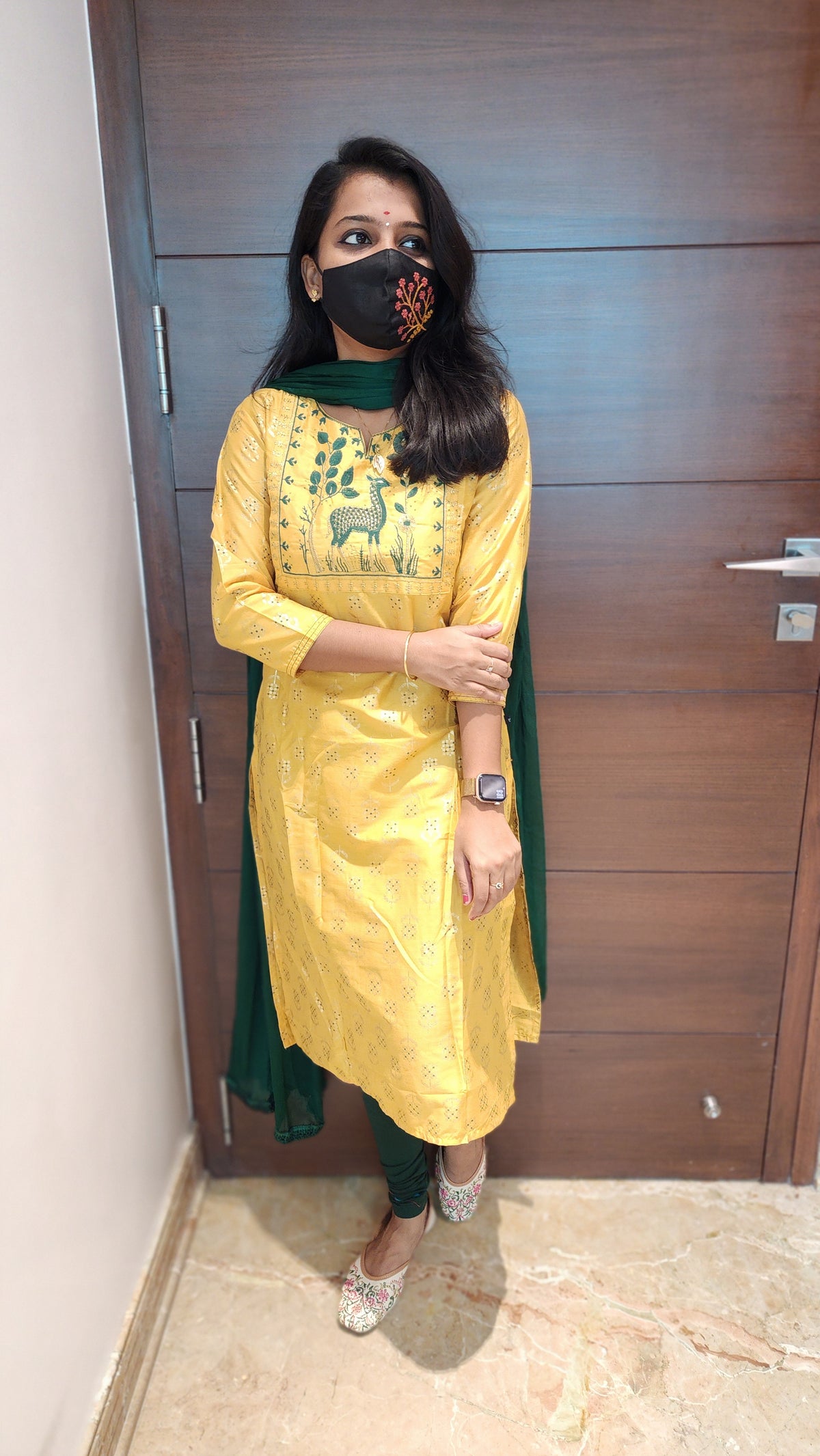 Office Wear (6909)