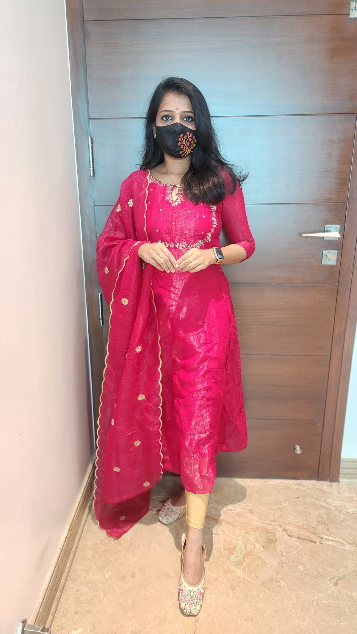 Salwar set (Kurti+ Dupatta)(7050)