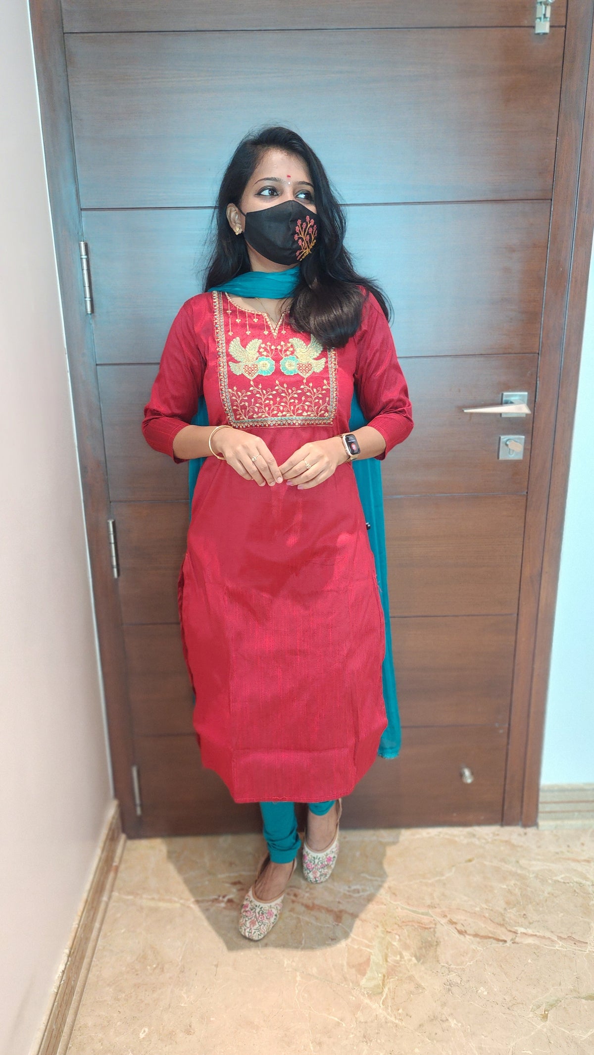 Office Wear (7045)