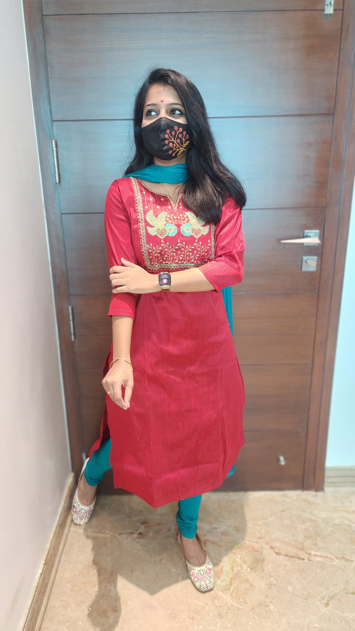 Office Wear (7045)