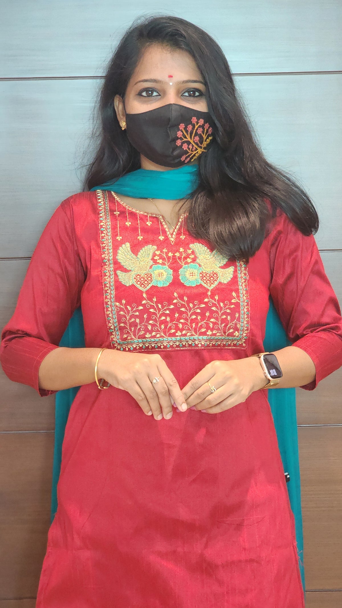 Office Wear (7045)