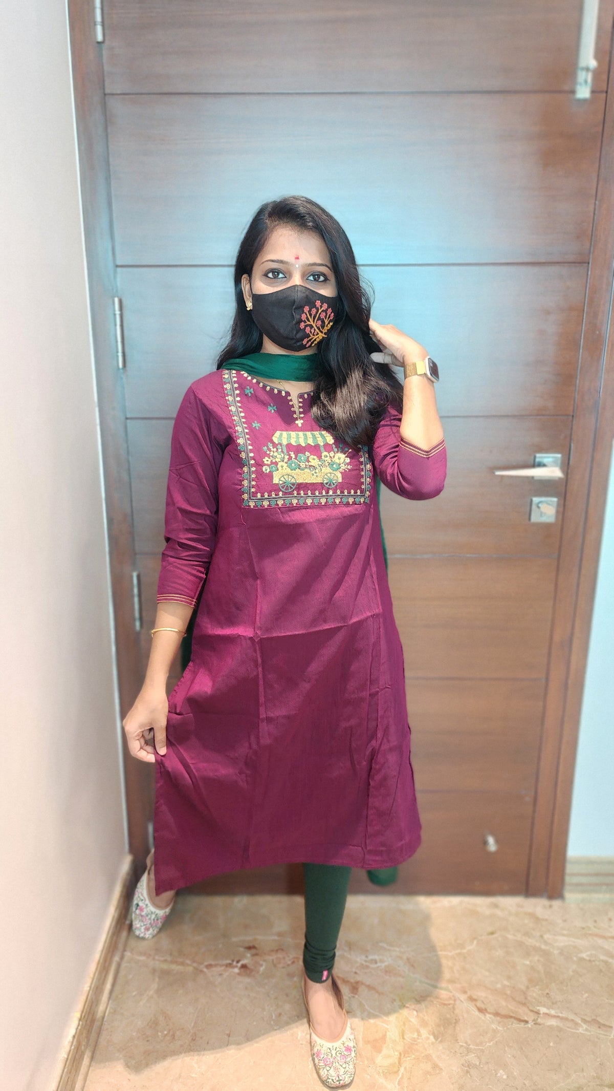 Office Wear (7046)