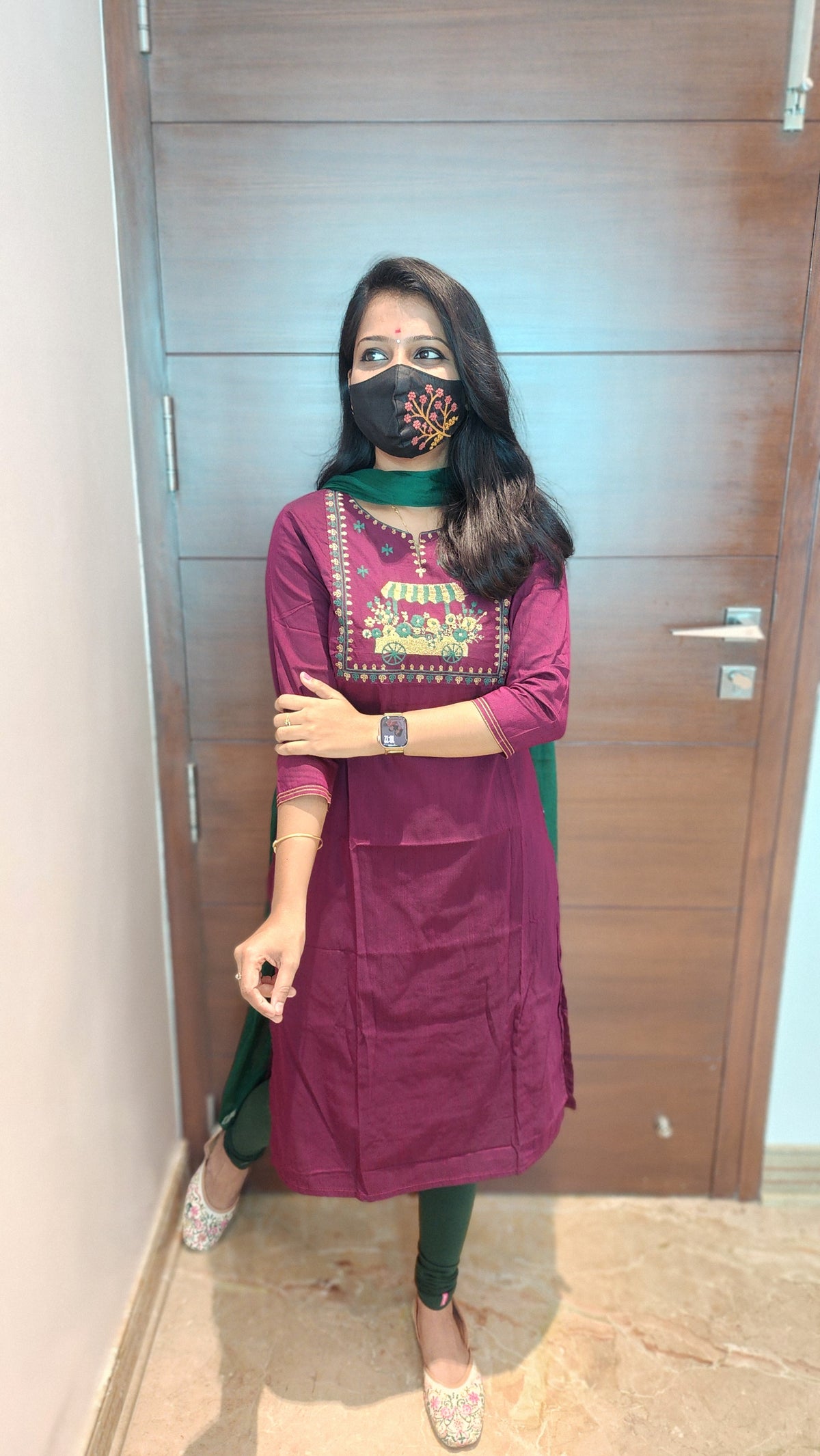 Office Wear (7046)