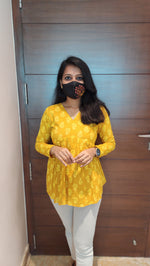 Western Short top (7065)