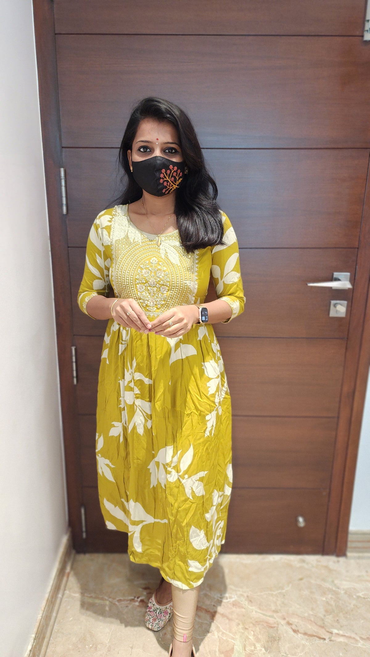 Nyra Cut Kurti (7115)
