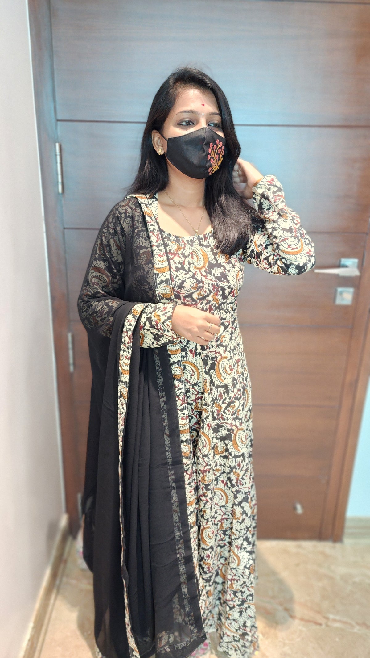 Anarkali Salwar Set (7147)