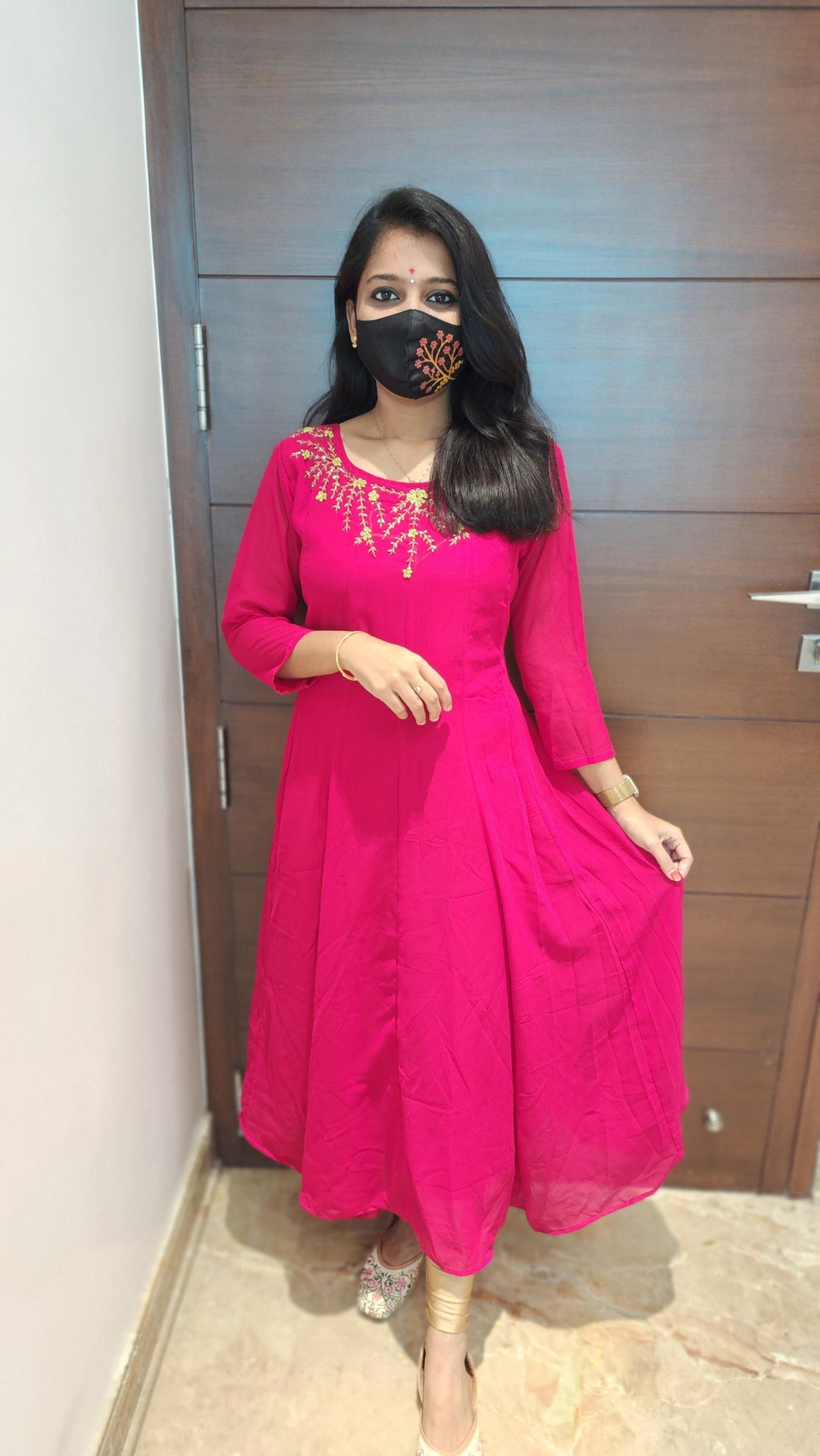 Festive sale -Panel cut kurti (8452)c4