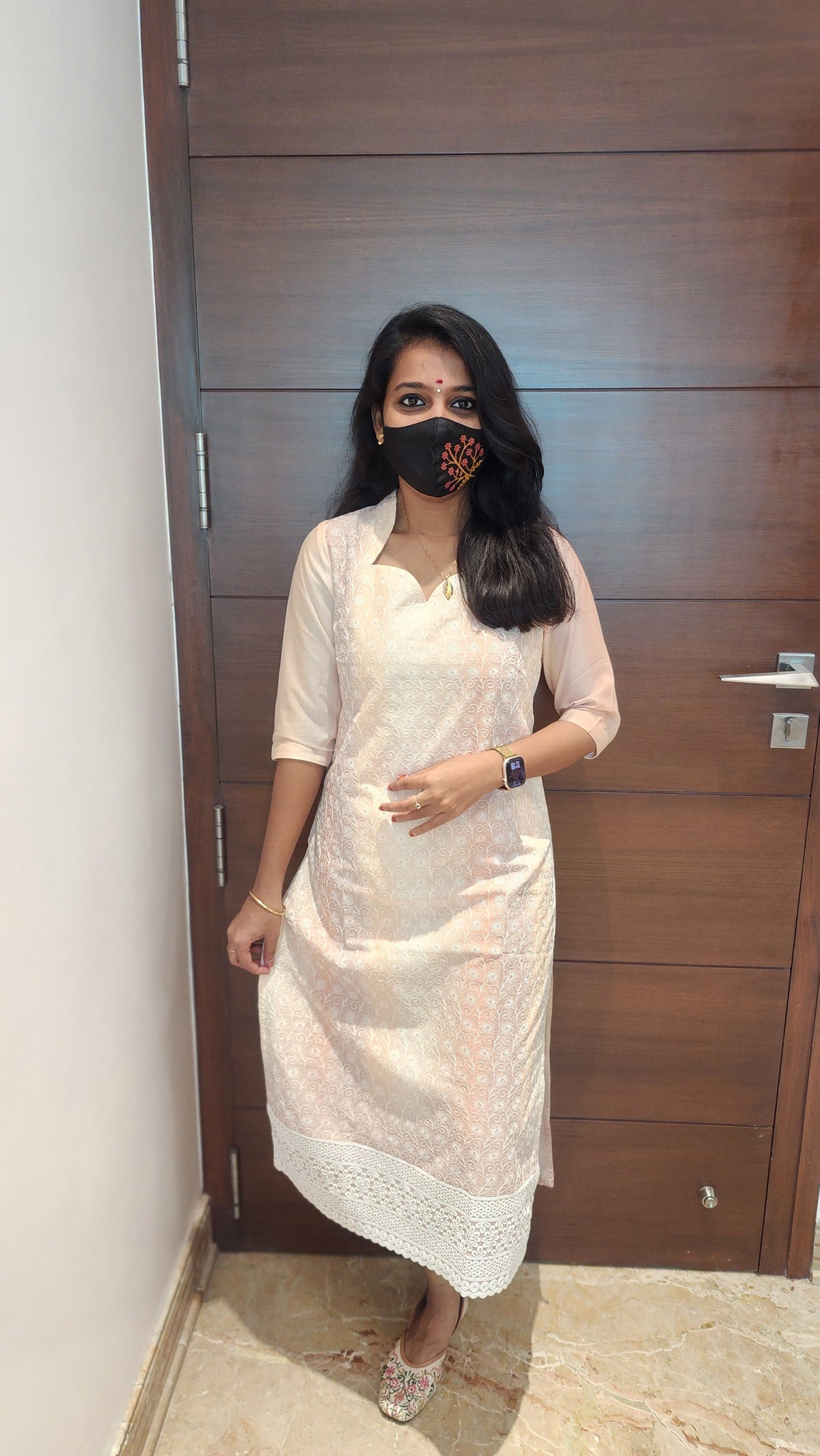 Chikankari Embroidery kurti (8094)