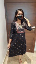 Office Wear - Embroidery(8585)