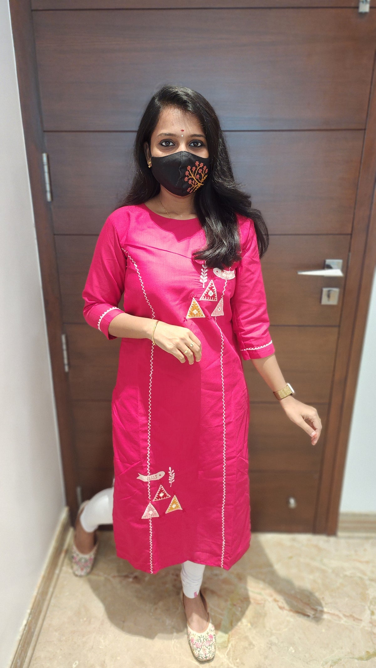 Hand embroidery kurti(8705)